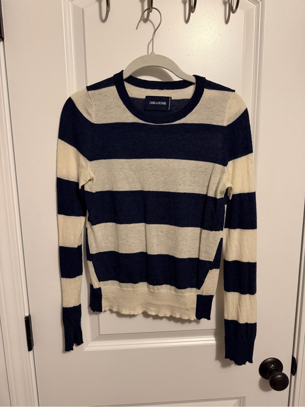 Zadig & Voltaire Navy and Cream Striped lightweight cashmere sweater